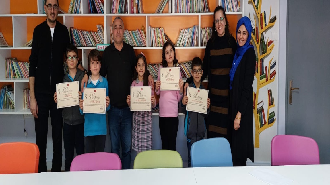 12 Mart İstiklal Marşının Kabulü programı kapsamında düzenlenen İstiklal Marşını Güzel okuma Yarışması düzenlendi.